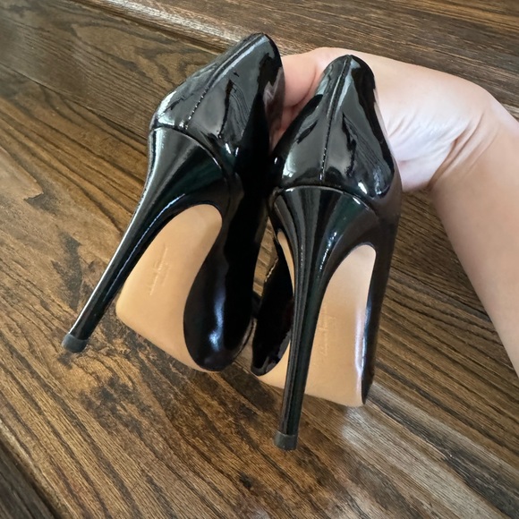 Salvatore patent leather vara bow pumps - Picture 4 of 9
